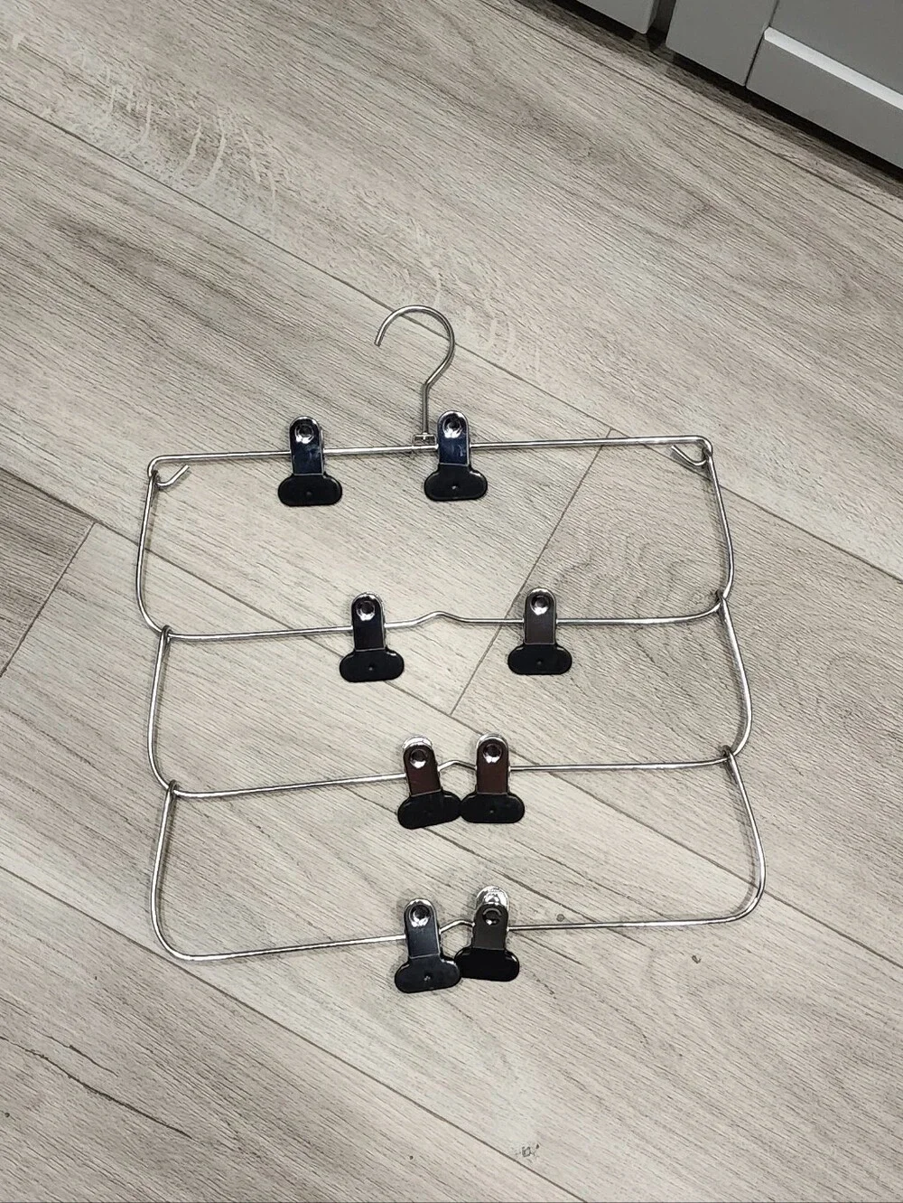 Metal Multi-Tier Pants/Skirt Hanger with Adjustable Clips - Silver